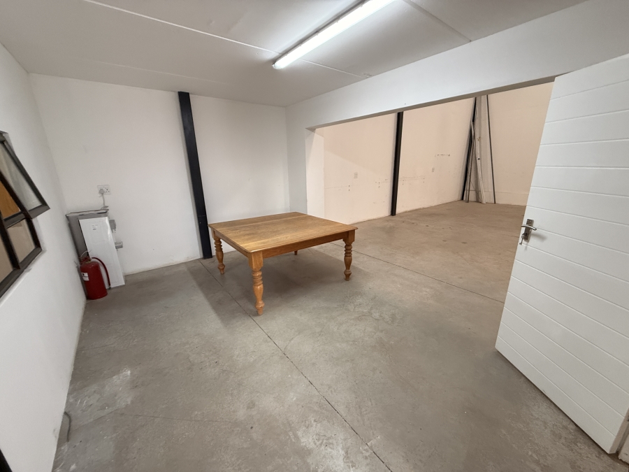 To Let Commercial Property for Rent in Rivergate Western Cape